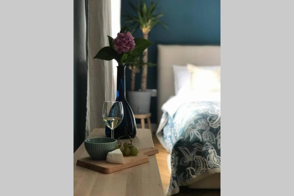 Bibliotekas Nams Apartment รีกา ภายนอก รูปภาพ